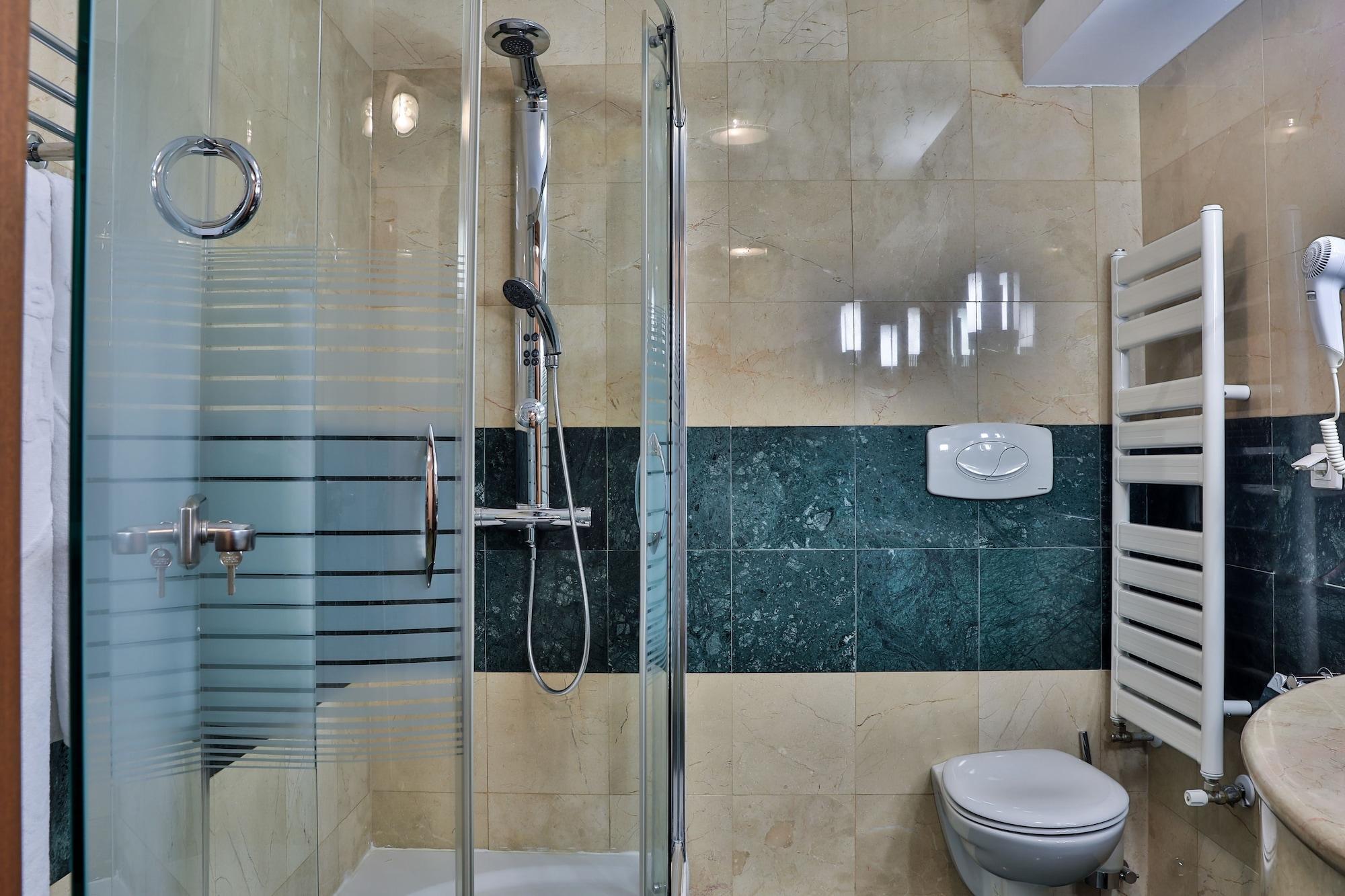 Hotel Complex Silva Bucarest